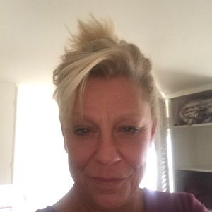 Meet your Posher, Jean